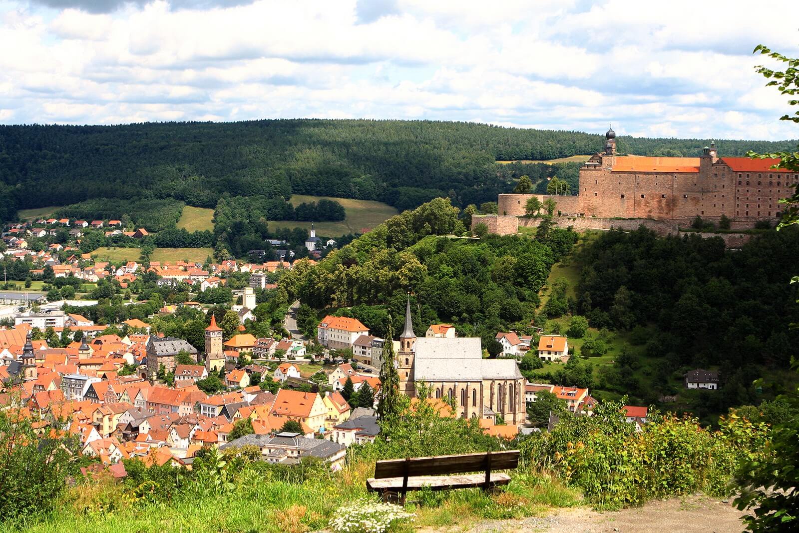 Blick auf Kulmbach und die Plassenburg (Copyright Foto: Stadt Kulmbach) - Lupe Reisen